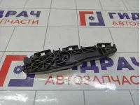 Кронштейн заднего бампера левый Toyota RAV4 (XA30) 52156-42031