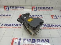 Блок ABS (насос) Toyota RAV4 (XA30) 44050-42270