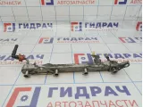 Рейка топливная (рампа) левая Toyota Tundra (XK50) 23815-38010