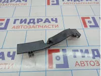 Кожух замка капота Toyota Tundra (XK50) 53629-0C010