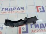 Кожух замка капота Toyota Tundra (XK50) 53629-0C010