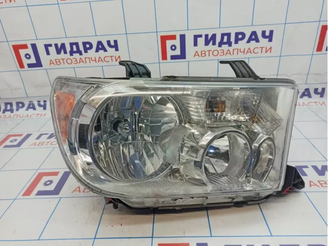 Фара правая Toyota Tundra (XK50) 81110-0C051