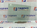 Стекло двери задней левой Toyota Vitz (XP10) 6811452020