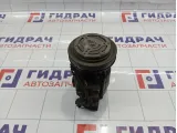Компрессор системы кондиционирования Toyota Vitz (XP10) 8832052010