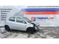 Toyota Vitz (XP10)