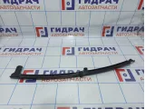 Направляющая стекла двери переднего левого Toyota Yaris (XP90) 67402-52060