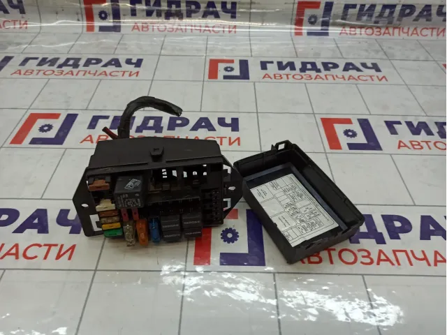 Блок предохранителей UAZ Patriot