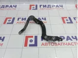 Петля капота правая UAZ Patriot 31638407016