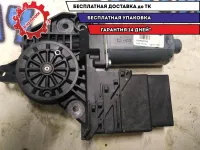 Мотор стеклоподъемника заднего левого VW Golf 2011 5K0959703D