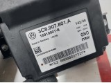 Блок управления парковочным тормозом Volkswagen Passat B6 3C8907801A.
