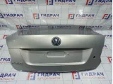 Крышка багажника Volkswagen Polo Sedan (Mk5) 6RU827025A