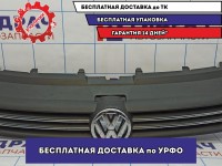 Решетка радиатора Volkswagen Polo Sedan (Mk5) 6RU853653. Дефект хрома.