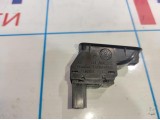 Кнопка открывания багажника Volkswagen Polo Sedan (Mk5) 6RU868345.