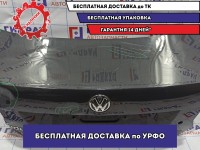 Крышка багажника Volkswagen Polo Sedan (Mk5) 6RU827025A. Дефекты.