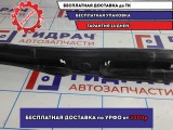 Пыльник крыла переднего правый Volkswagen Polo Sedan (Mk5) 6RU821112.