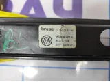 Стеклоподъемник задний левый Volkswagen Polo Sedan (Mk5) 6RU839461E. Электрический.