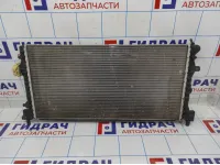 Радиатор основной Volkswagen Polo Sedan (Mk5) 6R0121253A.