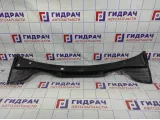Решетка стеклооч. (планка под лобовое стекло) Volkswagen Polo Sedan (Mk5) 6R1819415.
