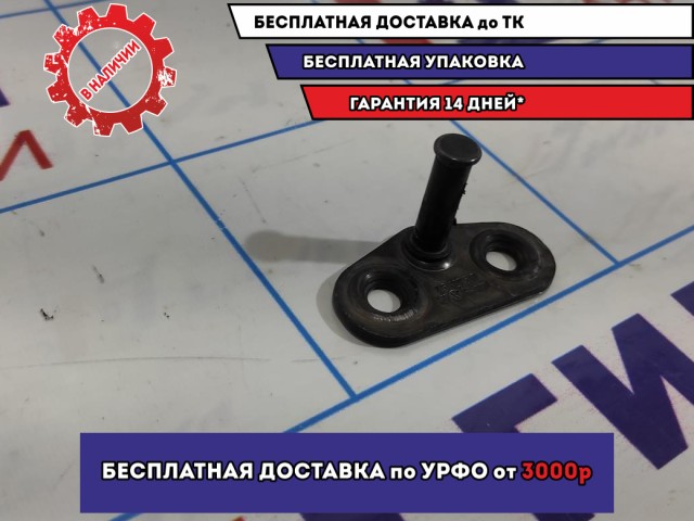 Ответная часть замка багажника Volkswagen Polo Sedan (Mk5) 1K5827507.