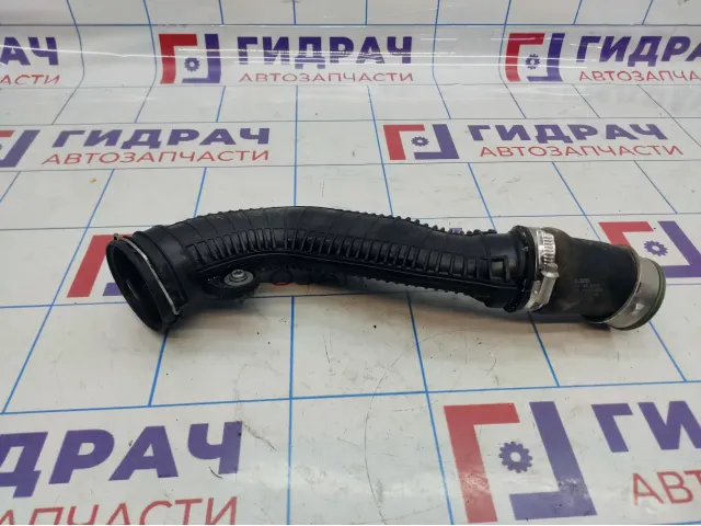 Патрубок интеркулера Volksvagen Tiguan (NF) 1K0145840R