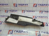 Обшивка стойки задней левой нижняя Volksvagen Tiguan (NF) 5N086776582V