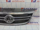 Решетка радиатора Volksvagen Tiguan (NF) 5N0853651C