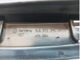 Канал для кабеля правый Volkswagen Touareg 7L6971341AA. На крышку багажника. Потертость.