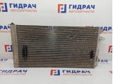 Радиатор кондиционера Volkswagen Touareg 7L0820411F.