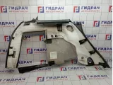 Обшивка багажника правая Volkswagen Touareg (GP) 7L6867038AJNWE