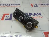 Блок управления климатической установкой Volkswagen Amarok (2H) 2H0907047EZJU