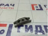 Кронштейн форсунки Volkswagen Amarok (2H) 03L130216