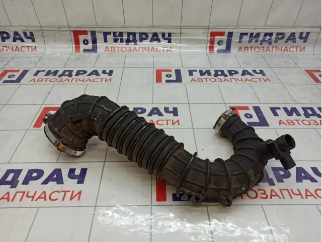 Патрубок воздушного фильтра Volkswagen Amarok (2H) 2H0129615C