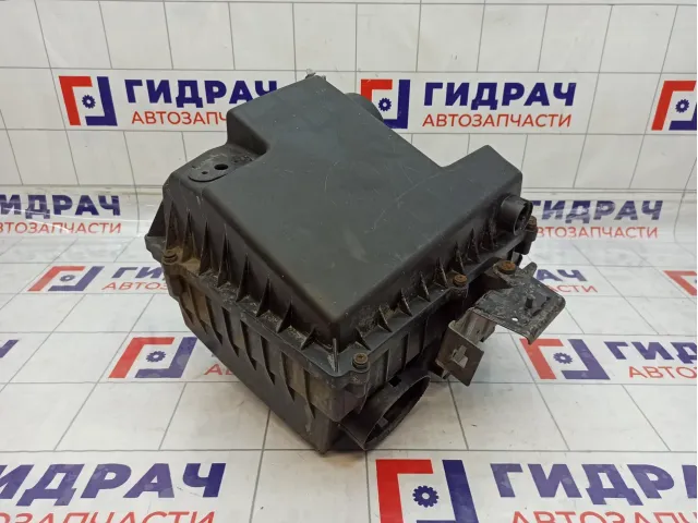 Корпус воздушного фильтра Volkswagen Amarok (2H) 2H0129607F