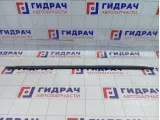 Молдинг стекла двери передней правой Volkswagen Golf 5M0837478B