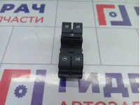 Блок управления стеклоподъемниками Volkswagen Golf 1K4959857B