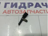 Датчик ABS передний правый Volkswagen Golf 7H0927804