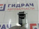 Активатор замка крышки бензобака Volkswagen Golf 5M0810773