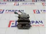 Суппорт тормозной передний левый Volkswagen Golf 1K0615123D
