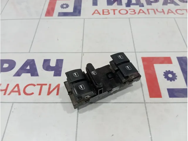 Блок управления стеклоподъемниками Volkswagen Golf Plus (Mk5) 1K4959857B