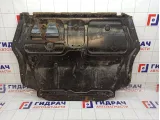 Защита двигателя Volkswagen Golf Plus (Mk5) 1K0018930H
