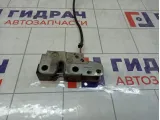 Замок капота Volkswagen Golf Plus (Mk5) 5M1823509