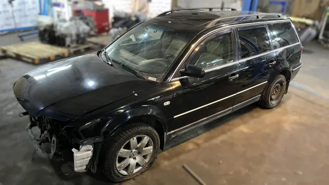Автомобиль Volkswagen Passat  в разборе