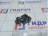 Крючок капота Volkswagen Passat (B6) 3C0823480