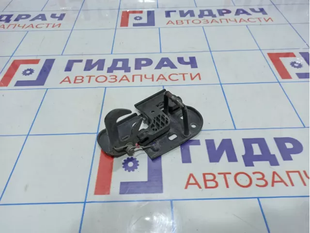 Крючок капота Volkswagen Passat (B6) 3C0823480