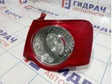 Фонарь задний наружный правый Volkswagen Passat (B6) 3C5945096J