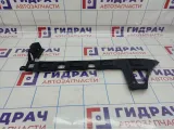 Направляющая заднего бампера левая Volkswagen Passat B6 3C5807393.