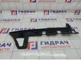 Направляющая заднего бампера левая Volkswagen Passat B6 3C5807393.