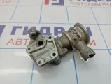 Клапан рециркуляции выхлопных газов Volkswagen Passat B6 06A131351F.