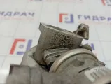 Клапан рециркуляции выхлопных газов Volkswagen Passat B6 06A131351F.