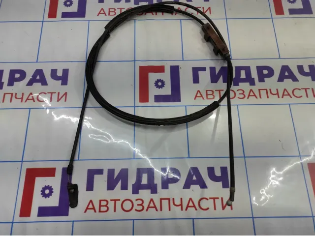 Трос открывания капота Volkswagen Passat B6 3C1823535.